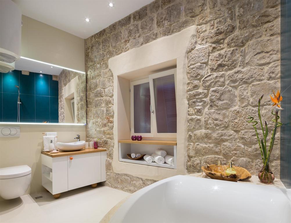 That Place Studio Apartment Трогир Экстерьер фото